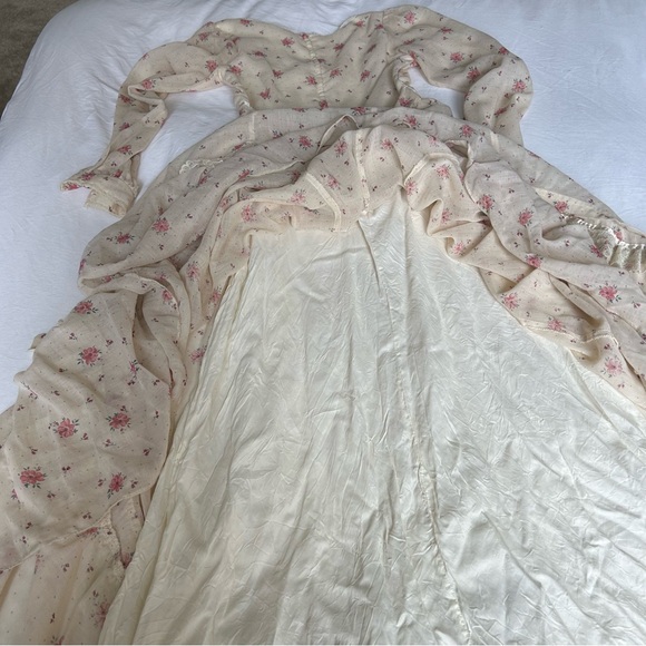 Vintage 1981 Jessica McClintock for Gunne Sax ivory-sprigged prom dress - Picture 7 of 7